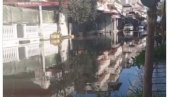 MORE POPLAVILO POPULARNO GRČKO LETOVALIŠTE: Sve je pod vodom - prizori su neverovatni (VIDEO)
