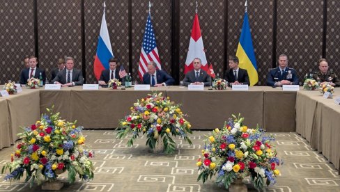 TRAMPOVI NAPORI DOVELI DO ZNAČAJNOG NAPRETKA Oglasio se Vitkof - Nastavljaju se pregovori u Ženevi