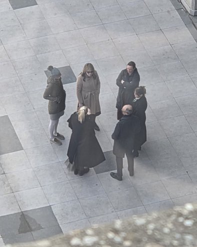 И КОЛЕГЕ СЕ ДИСТАНЦИРАЛЕ ОД ТУЖИТЕЉКЕ: На скупу подршке Бојани Савовић појавило се пет људи