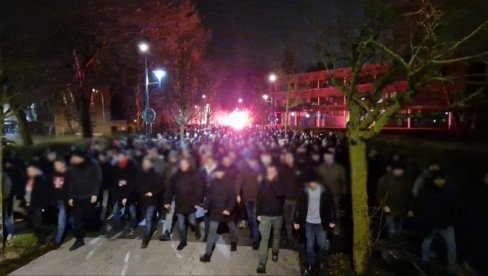 FRANCUSKA JE ZAPANJENA: Evo šta su delije upravo uradile u Lilu (FOTO)