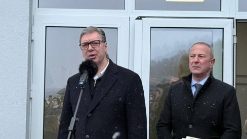 ВИДЕЋЕТЕ МАШИНЕ ЗА 20 ДАНА КОЈЕ ЋЕ ДА РАДЕ Вучић најавио нове пројекте: У плану до 2035. године издвојићемо огромне суме новца за путеве