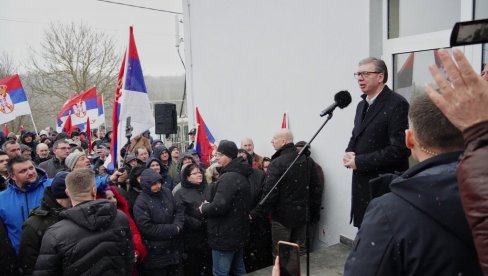 VUČIĆ NAJAVIO NOVU FABRIKU U KNJAŽEVCU: Evo koliko će ljudi zaposliti