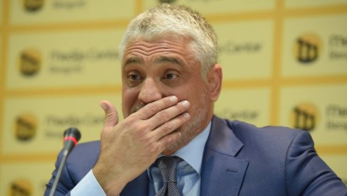 ЊЕГОВ ЛЕШ НАЂЕН НА ПЛАНИНИ Чеда сломљен: Узела нам те је Хајла себи да вечно будеш са њом (ФОТО)