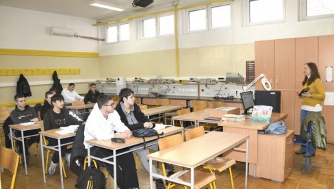 ŠKOLA KOJA UČI ĐAKE ČASOVIMA ŽIVOTA: Tehnička škola GSP - siguran put do stalnog zaposlenja