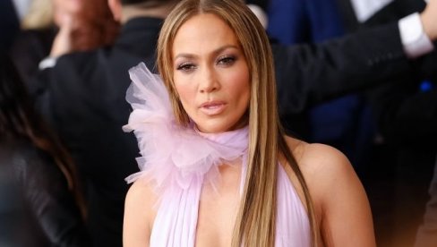 ЏЕНИФЕР ЛОПЕЗ ПОСВЕТИЛА БЛИЗАНЦИМА ЕМОТИВНУ ПОРУКУ: Рођени сте усред највеће и најлепше снежне олује