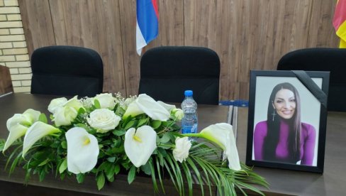 КОМЕМОРАТИВНИ СКУП: Колеге и пројатељи се опростили од прерано преминуле Ирене Божиновски