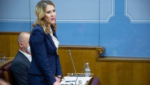 БРАТИЋЕВА БРАНИ ПРИВАТНОСТ: Бивша црногорска министарка просвете, науке, културе и спорта позвана данас у тужилаштво