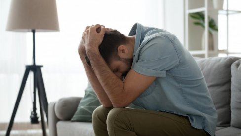 KAKO SE MUŠKARCI SUOČAVAJU SA RAZVODOM: Krah braka ruši samopouzdanje