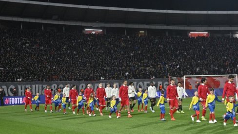 ALBANCI U ŠOKU ZBOG PONAŠANJA FRANCUZA NA MEČU SA ZVEZDOM! Evo šta su uradili navijači Lila! (FOTO)