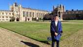 NJUTN NAS „GLEDA“ DOK RUČAMO: Mladi matematičar iz Kikinde Novak Despotović studira na koledžu Triniti u Kembridžu (FOTO)