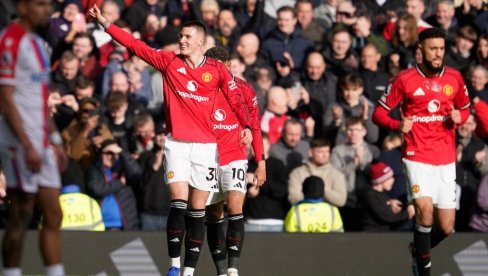 OVO VIŠE NIJE SLUČAJNOST: Junajted je baš dobar, crveni đavoli pobedili i Kristal Palas (FOTO)