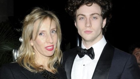 МНОГИМА ЈЕ ЊИХОВА ВЕЗА ТРН У ОКУ: Глумац приредио 23 године старијој супрузи незабораван рођендан и тиме потврдио да је њихова љубав јача