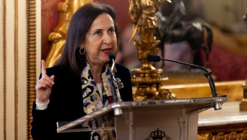 ŠPANIJA ZATVORILA VAZDUŠNI PROSTOR ZA AMERIČKE AVIONE: Hitno se oglasila ministarka odbrane