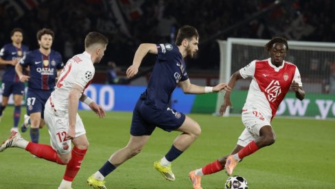 БЕТБИЛДЕР ДАНА - ЧЕТИРИ ОПКЛАДЕ У ЈЕДНОЈ:  Голеада на Парку принчева, Грузијац главни кандидат за стрелца