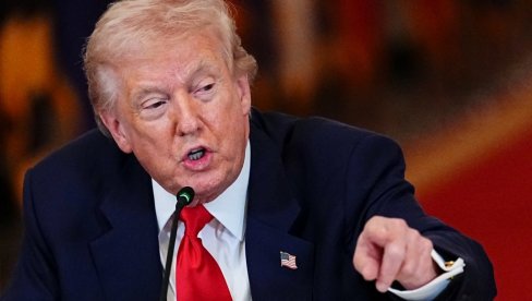 ТРАМП ОДЛУЧНО ЗАПРЕТИО: Нећу потписати ниједан нови закон док Конгрес не одобри закон о бирачима