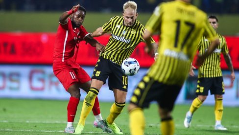 NIJE SAMO LUKA JOVIĆ: Još jedan Srbin je promašio penal u Grčkoj