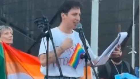 НАРОДЕ, ОВО ТИ НУДЕ БЛОКАДЕРИ! Колективни транс са геј и палестинским заставама, и ко зна шта још... (ВИДЕО)