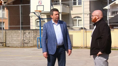 RADOVI VREDNI 450.000 DINARA: Završena sanacija i opremanje sportskog terena na Triangli