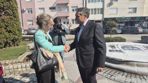 AMBASADORKA FRANCUSKE POSETILA SVILAJNAC: Otvorene mogućnosti za razvoj saradnje