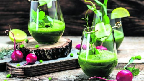 ISKORISTITE SEZONU SVEŽEG POVRĆA: Oslabite do četiri kilograma za mesec dana (JELOVNIK)