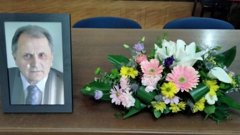 СЕЋАЊЕ НА КЊИЖЕВНИКА ЧИЈА ЈЕ ПОЕТИКА БИЛА РЕЧ: У Новом Саду одржан комеморативни скуп посвећен преминулом академику Миру Вуксановићу