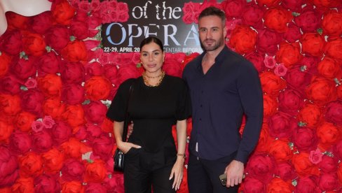 MIA BORISAVLJEVIĆ SE OGLASILA IZ BOLNICE: Primljene smo u subotu i u najbržem roku