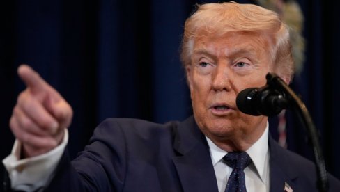 TRAMP PRETI NOVIM RATOVIMA: Pretvarajte se da ovo nisam rekao ali - Kuba je sledeća!