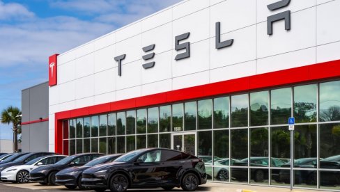 RASTE PRITISAK KONKURENCIJE: Evo kome će Tesla da prodaje struju
