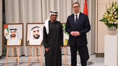 VUČIĆ NA IFTAR VEČERI NA POZIV UEA: Uz prijatelje ostajemo bez obzira na izazove i nedaće (FOTO)