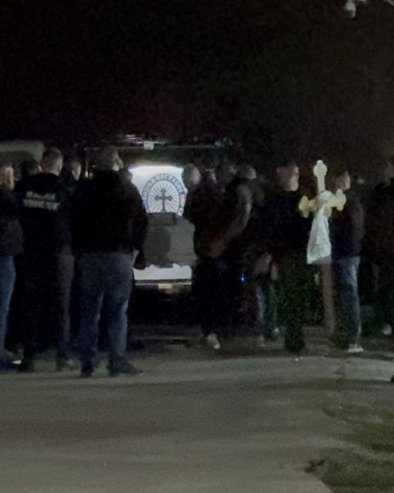 U BRESTAČ STIGLO TELO DRAGANA LAZIĆA Krici odzvanjaju imanjem: Darko i majka Branka uništeni od tuge (FOTO)