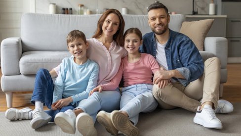 ПОРОДИЦЕ СА ОВОЛИКО ДЕЦЕ СУ НАЈСРЕЋНИЈЕ: Ево шта су открила истраживања