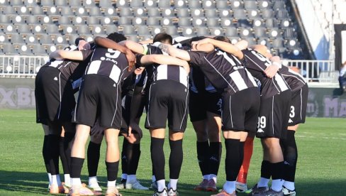 PRENOS, MLADOST - PARTIZAN! Crno-beli u Lučanima nastaljaju pobednički niz!