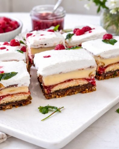 JAFA KOCKE SA MALINAMA: Osvežavajuće, kremasto i bogatog ukusa