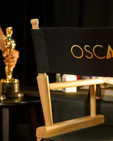 НАЈДРАМАТИЧНИЈИ ТРЕНУТАК НА ДОДЕЛИ ОСКАРА: Два филма добила исти број гласова - ево шта се дешава када је резултат изједначен (ВИДЕО)
