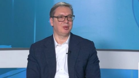 LUDILO BLOKADERA NE STAJE Okupili se ispred TV na kojoj gostuje Vučić, on im poručio: Čujem da im kasni ton