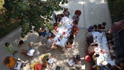 RAZGOVORI O DETINJSTVU: Obeležava se svetski Dan poezije