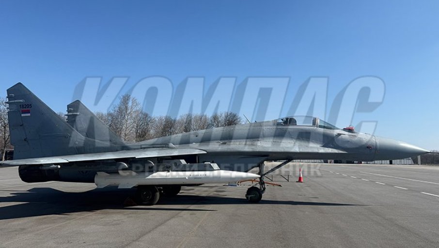 POGLEDAJTE: Nove fotografije raketa CM-400AKG (FOTO)