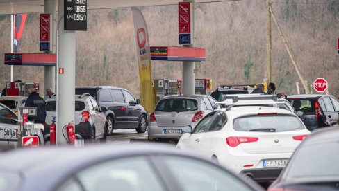 SLOVENIJA U OZBILJNOM PROBLEMU SA GORIVOM U Srbiji normalno snabdevanje - Vučić ponovo pokazao kako se odgovorno vodi država.