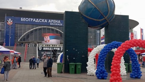 OVAKO TEKU POSLEDNJE PRIPREME ZA VELIKI SKUP U ARENI: Kapije se otvaraju u 14 časova (FOTO/VIDEO)
