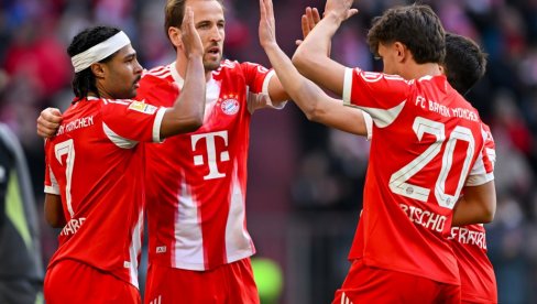 МАШИНА СЕ НЕ ЗАУСТАВЉА! Бајерн разбио и берлински зид! Салатара не мења власника! (ВИДЕО)