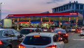 DIVLJAJU CENE GORIVA U EVROPI, U LJUBLJANI NEMA DIZELA NI KAP: U Srbiji svih derivata dovoljno, sve puno do čepa, nema gužvi na pumpama