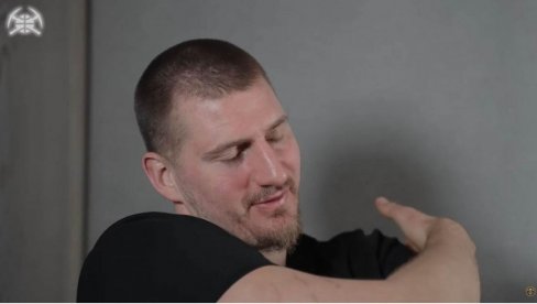 NIJE IH MALO! Jokićevi ožljici po rukama! Somborac ih pokazao celom svetu, jedan mu je naneo Srbin!