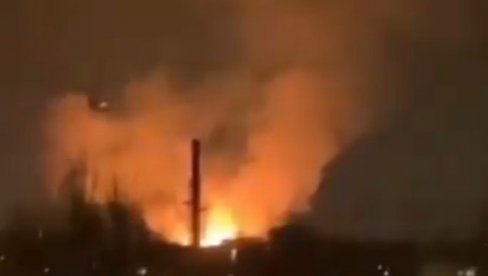 GORI KLJUČNO RUSKO ČVORIŠTE ZA IZVOZ NAFTE Desetine dronova krenulo u napad (VIDEO)