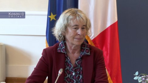 SENATORKA KRAKSI: Zabrinutost Srba na Kosovu realna, kada zakoni otežavaju život - reč je o političkom pitanju