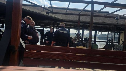 MUŠKARAC (58) SKOČIO SA PANČEVAČKOG MOSTA, PA BRZOM REAKCIOM GRBIĆA SPAŠEN: Hitno prevezen u bolnicu (FOTO)