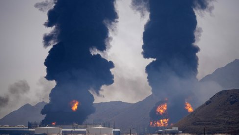 SLEDI BRUTALNA ODMAZDA: Izraelska vojska potvrdila napade na iranska petrohemijska postrojenja