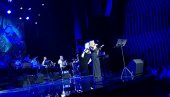 POZNATI POHRLILI NA KONCERT SNEŽANE ĐURIŠIĆ: Ova muzička zvezda se ne odvaja od supruga, a tu su i oni (FOTO)