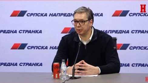 REZIME GODINU I PO DANA PROTESTA I IZBORA: Vučić pobedio u svih 10 opština