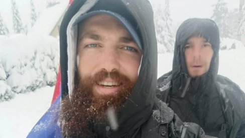 HRABRO SRCE U JUNAKA: Smederevci prepešačili pola puta do Ostroga da pomognu bolesnoj devojčici (FOTO)