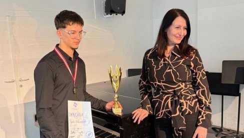 TITULA LAUREATA U TREĆOJ KATEGORIJI: Negotinac Teodor Milosavljević iz Beča doneo zlatnu medalju (FOTO)